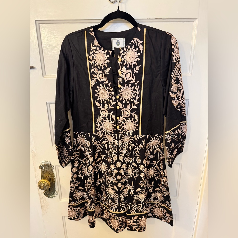 Sue Sartor Black Shorty Flounce Dress gold embroidery SZ XS NWT